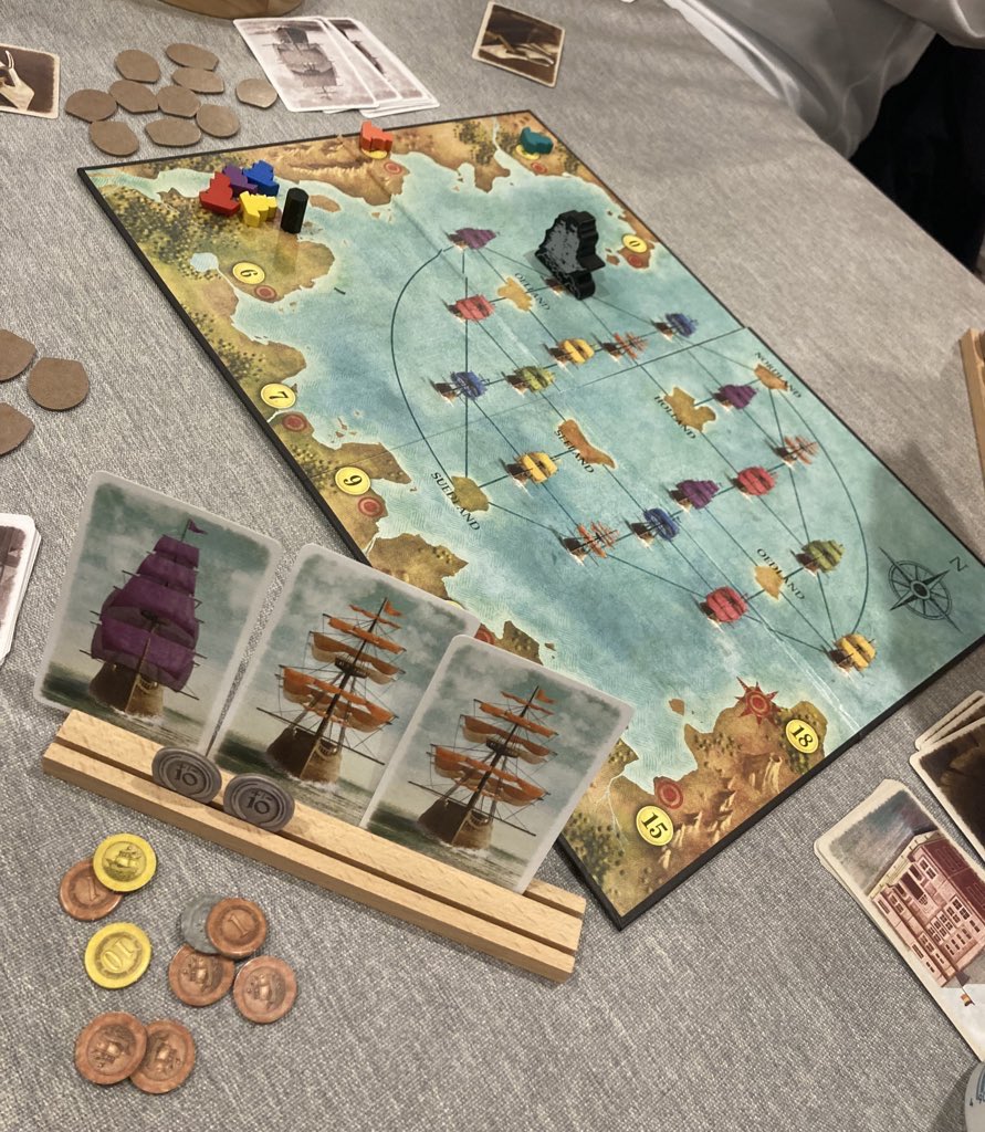 開店✨】 #NAGAKUTSU 高槻店開店しています 本日は金曜「ひとりながく