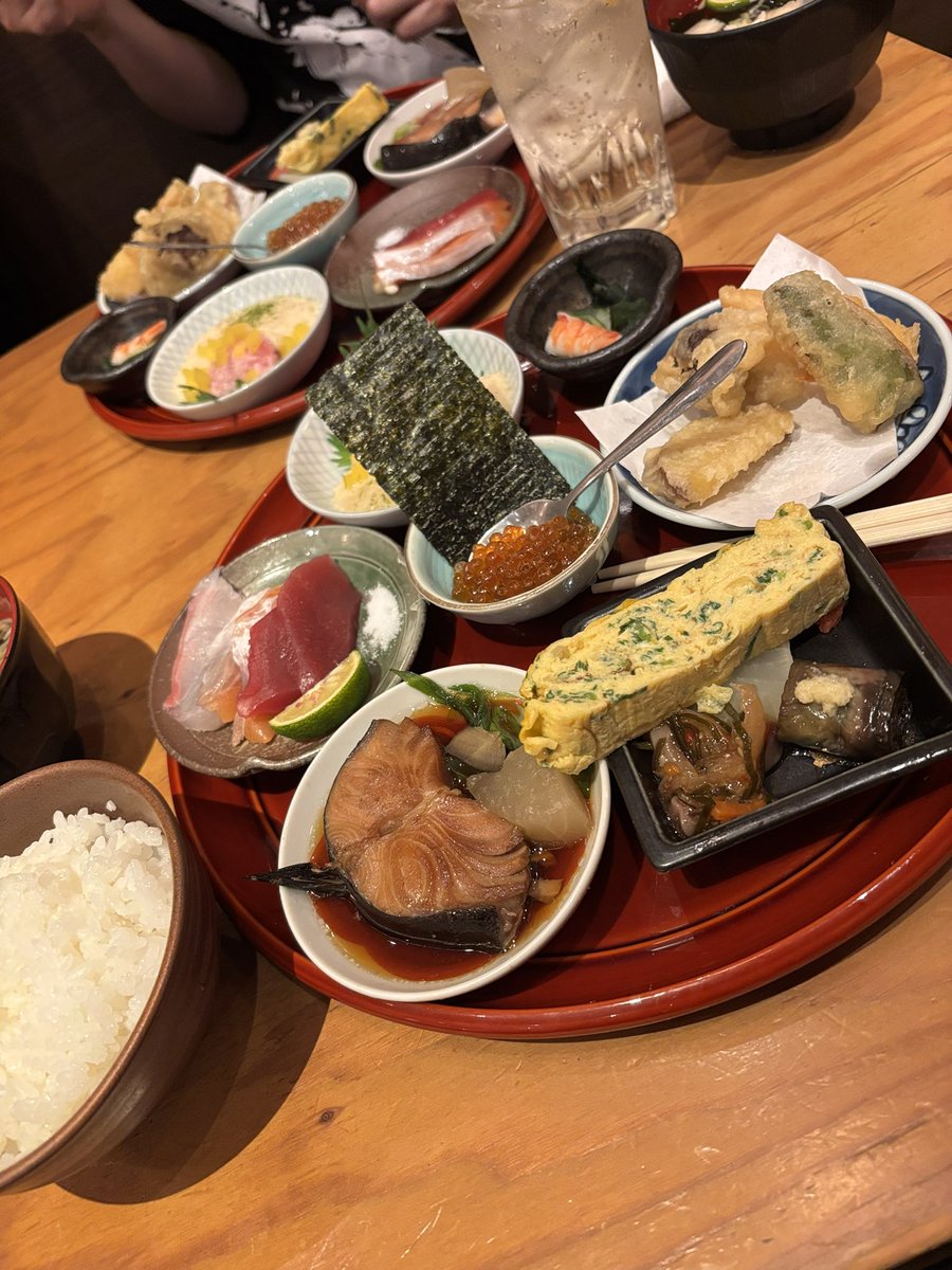 ran_hiro's tweet photo. バル地下で週3ランチ
いつかバル地下制覇しそう🤑 https://t.co/Qm6LlPwqaO
