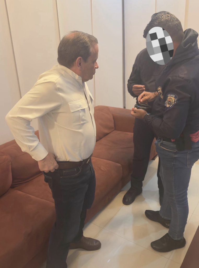 Runrunes tweet media