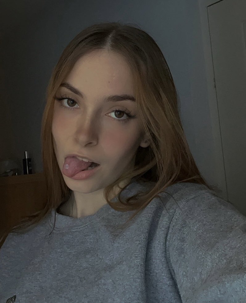 LisCertified's tweet photo. Came so hard all over over Emily’s pretty face, she’s an irl requested by a follower, use her photos and cum all over her, post your cum tributes in the replies https://t.co/bsy1FtGDtg