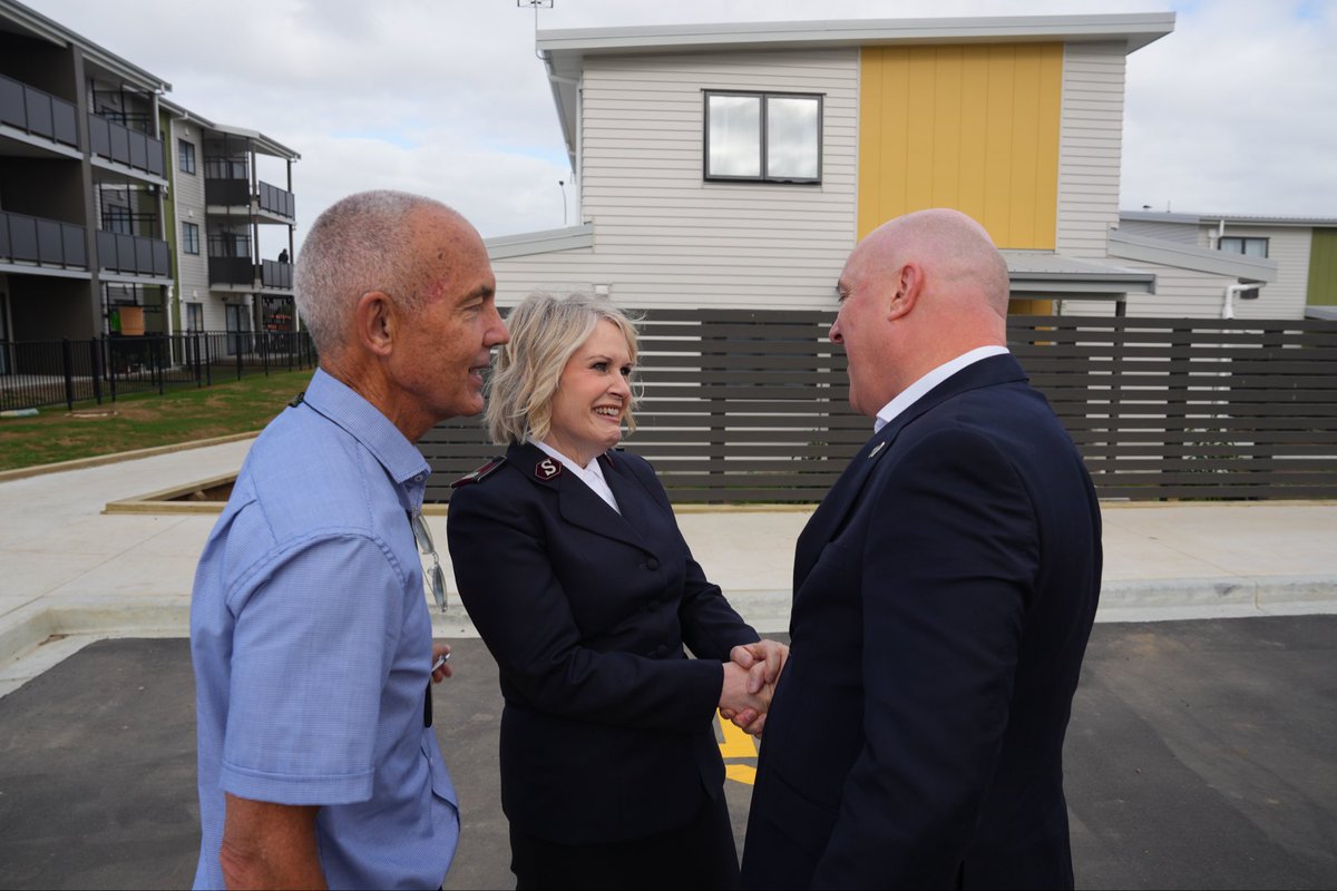 Christopher Luxon tweet media