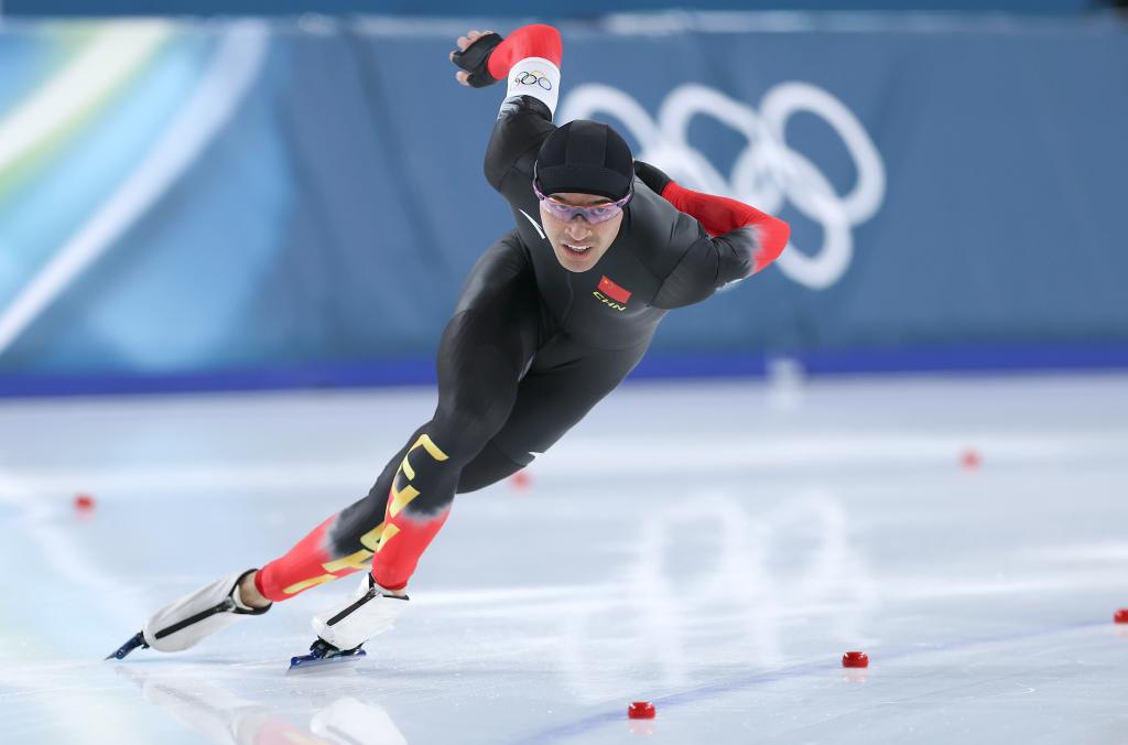 PDChina's tweet photo. China's Ning Zhongyan upset title favorite Jordan Stolz of the United States to win the men's 1,500m speed skating at the Milan-Cortina Olympic Winter Games on Thursday.

Ning, who had already collected two bronzes in the men's 1,000m and team pursuit, clocked an Olympic-record one minute 41.98 seconds to secure China's first Olympic gold in the event and his third medal at these Games.