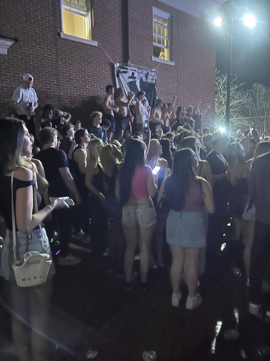 Baxter “Bag” Aldridge tweet media