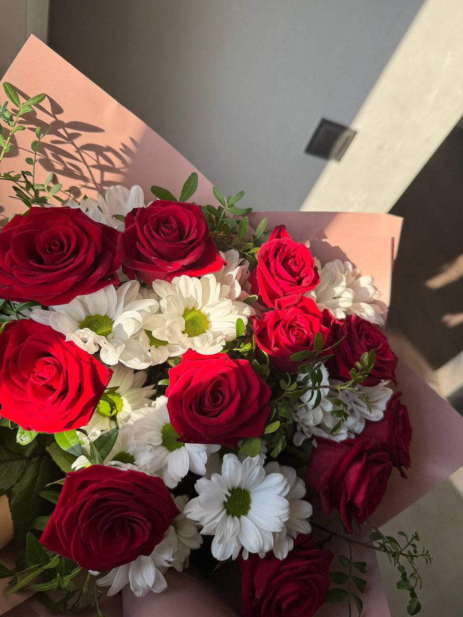 thekasik tweet media