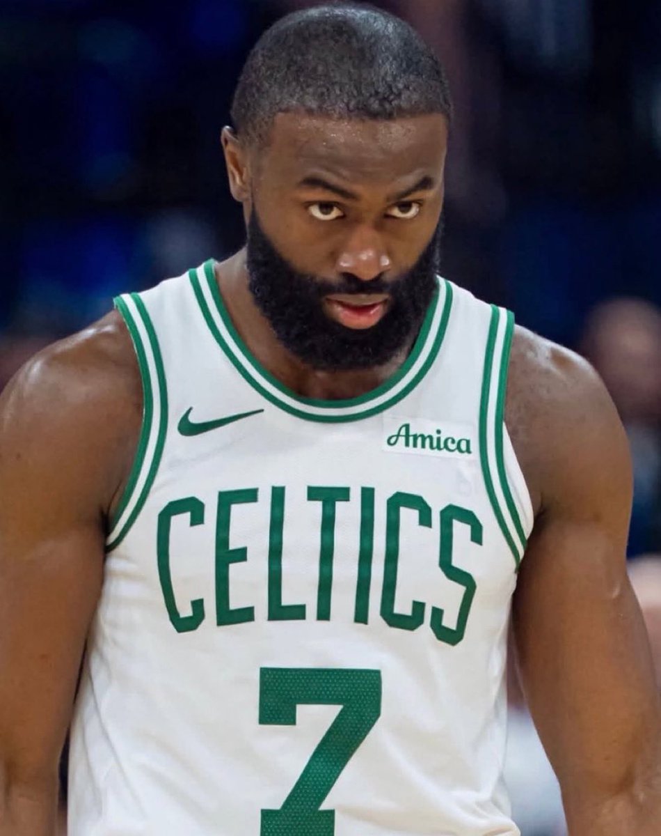 JAYLEN BROWN TONIGHT:

23 POINTS
15 REBOUNDS 
13 ASSISTS 
10/18 FGM
37 MINUTES