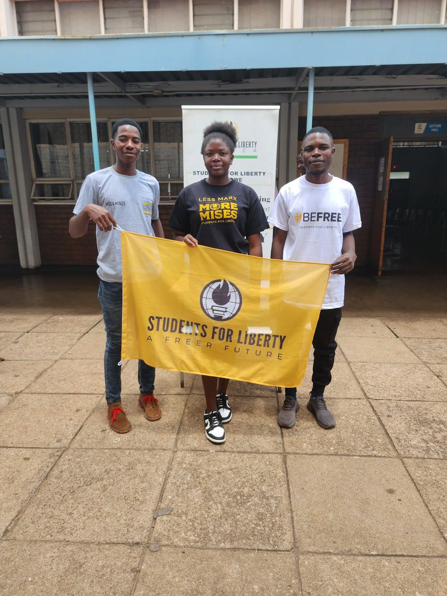ZimbabweSFL's tweet photo. We were excited to engage new students at Midlands State University, School of Social Work, sharing how we educate, mentor and empower youth. The energy was inspiring and our commitment to uplifting youngpeople remains strong 
#Orientation
#MSUSchoolOfSocialWork
#YouthEmpowerment https://t.co/3yUplQuOL3