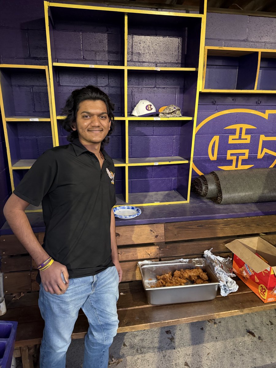 Hickman Baseball tweet media