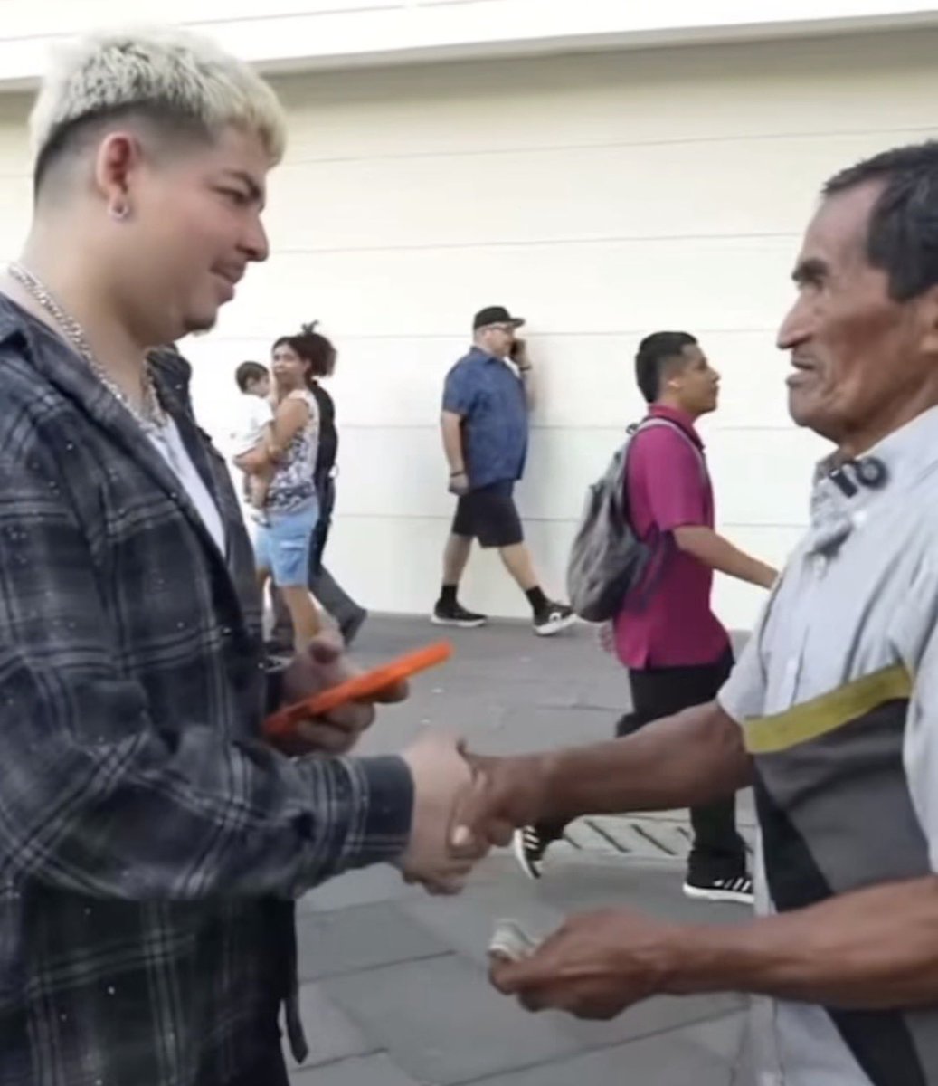 Sivar News tweet media