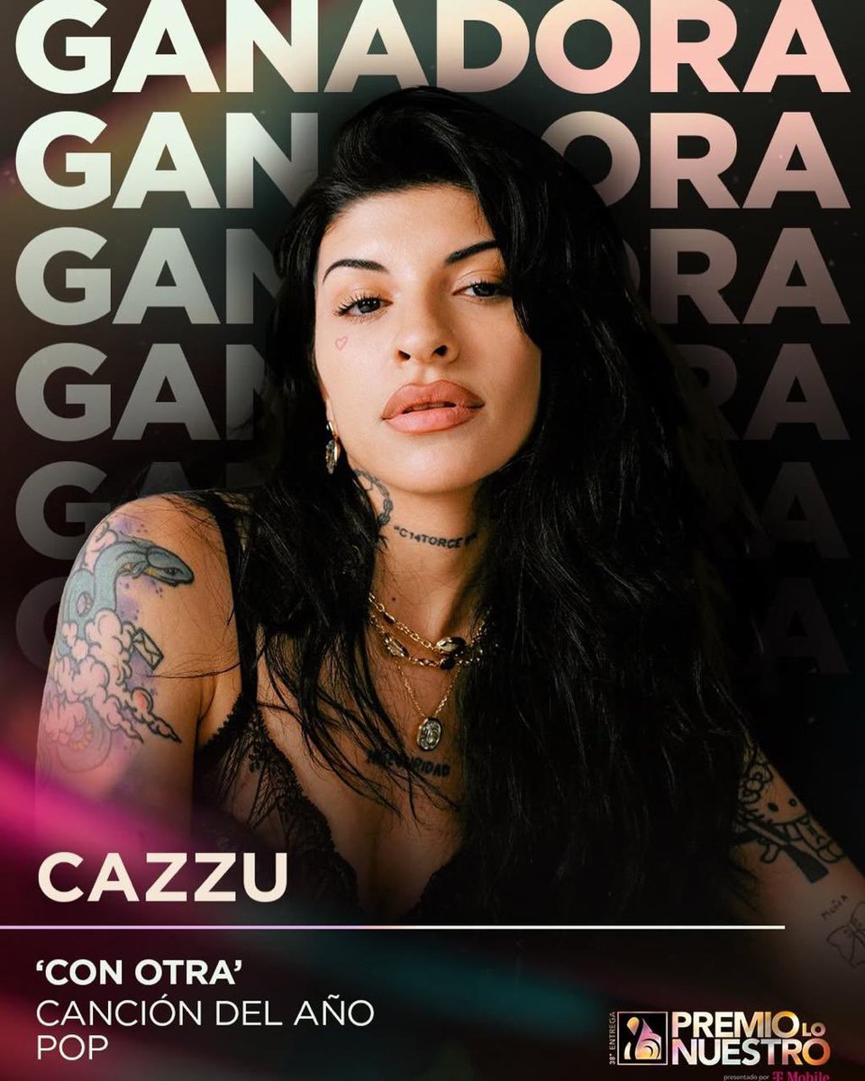 CazzuBr's tweet photo. E para além de ganhar o prêmio de canção pop do ano, com “Con Otra”, nossa @cazzuoficial levou também a estatueta de Artista Pop Feminina do ano no @premiolonuestro!

Mais que merecido! Aguante mami 🔥👏🏼 https://t.co/OzqJT3kQLF