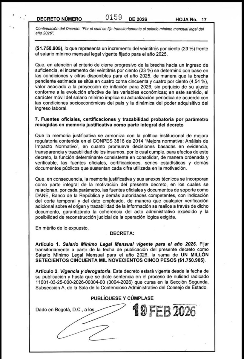 ELTIEMPO's tweet photo. 🔴Este es el nuevo decreto del salario mínimo firmado por el presidente Gustavo Petro, con el que se mantiene el aumento del 23% decretado en diciembre de 2025 y el cual fue suspendido provisionalmente por el Consejo de Estado.

Amplíe los detalles de esta noticia aquí ⬇️
https://t.co/TDFo8v2MMq