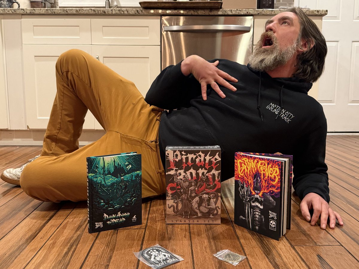 thiseffingm's tweet photo. Went and backed a kickstarter by @limithron and got this cool stuff
#pirateborgbooty #pirateborg #limithron https://t.co/M0aJTFcCV7