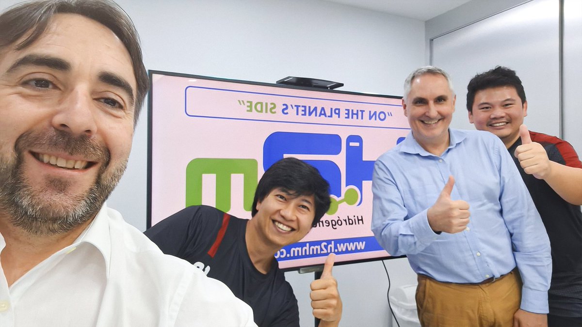 spectronik's tweet photo. Last week (9–13 Feb 2026), we welcomed our partners from H2m Hidrógeno Manufacturado S.L. (H2m) – Julio Luis García López &amp; Raúl Martínez Palomino – to Spectronik HQ, Singapore 🇸🇬🇪🇸 https://t.co/R5lRJYgT4j