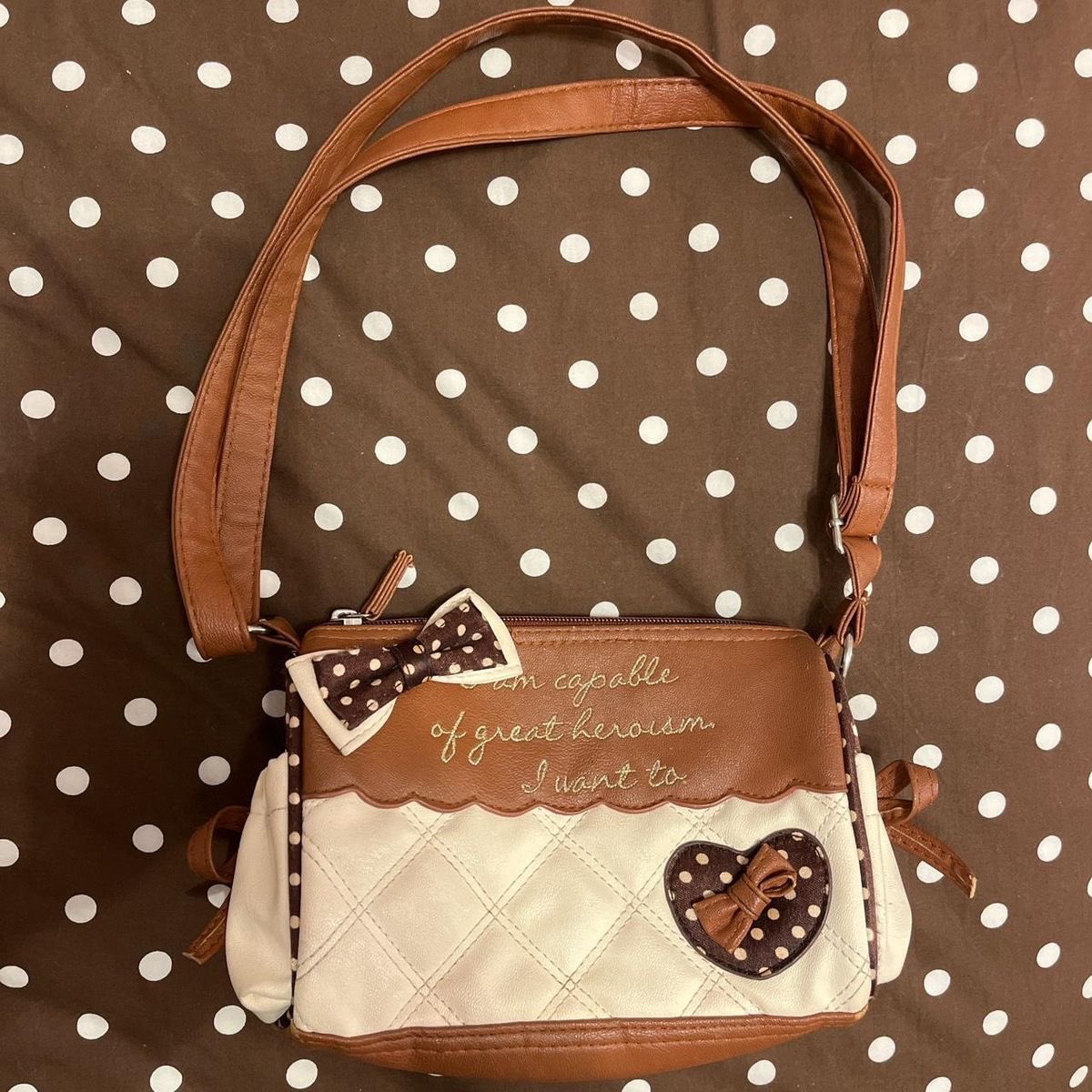 yamiforever1s's tweet image. how does pinterest see me?

. top
. bottoms
. bag
. footwear

WHO IS DOING THIS TO ME.