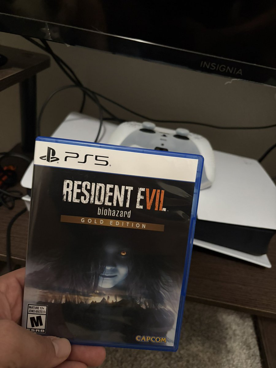 Lo que un amigo me regaló 👀

tengo muchas ganas de jugarlo, pero ya promo viene Resident evil Requiem 👏🏻

#residentevil9