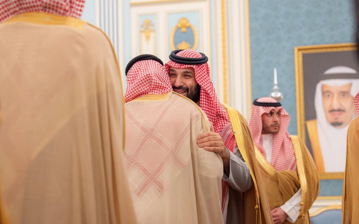 SaudiNews50's tweet photo. ولي العهد الأمير محمد بن سلمان يستقبل المهنئين بشهر رمضان المبارك.

- https://t.co/7e4wjcC9XS