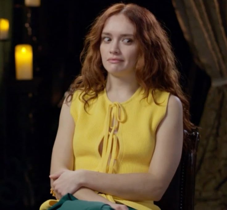 ⠀

         my  boyfriend  has  a  wife . 

⠀