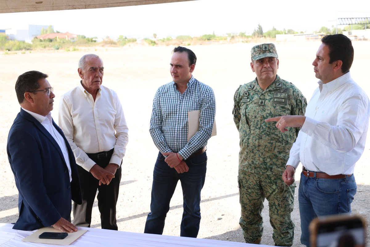 #Saltillo | Dona <a href="/GobDeCoahuila/">Gobierno de Coahuila</a> El #Terreno para construir "Hospital General Regional" del #IMSS, en “Las Maravillas”.
facebook.com/share/p/1DW2mm… #RTNews #Torreon #Monclova #PiedrasNegras #Acuña <a href="/manolojim/">Manolo Jiménez Salinas</a>