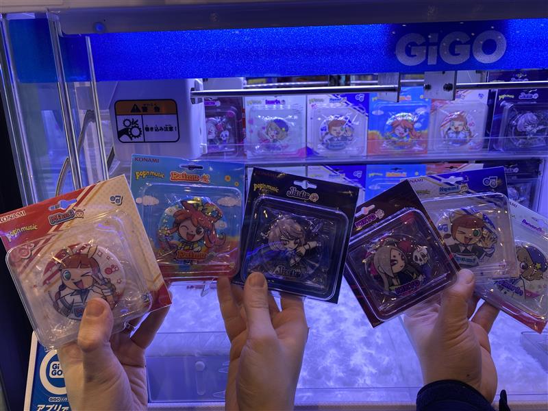 景品情報】 pop'n music コレクタブル缶バッジ 当店のB1Fでも