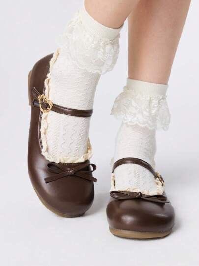 tillchud's tweet image. how does pinterest see me?

. top
. bottoms
. bag
. footwear

thisnisnt my style at all #wut