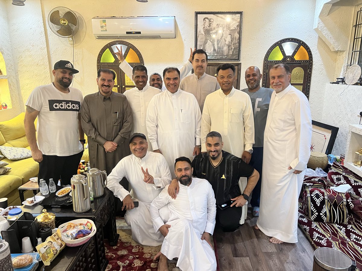 <a href="/Rashidmk69/">راشد كاهورا .. بومحمد</a> تشرفنا بوجودكم ابو محمد 
وذي الساعه لمباركه 
وان شاء الله دوم نلتقي فيكم وفي الناس الطيبه اللي مثلك وشرواك 🌹