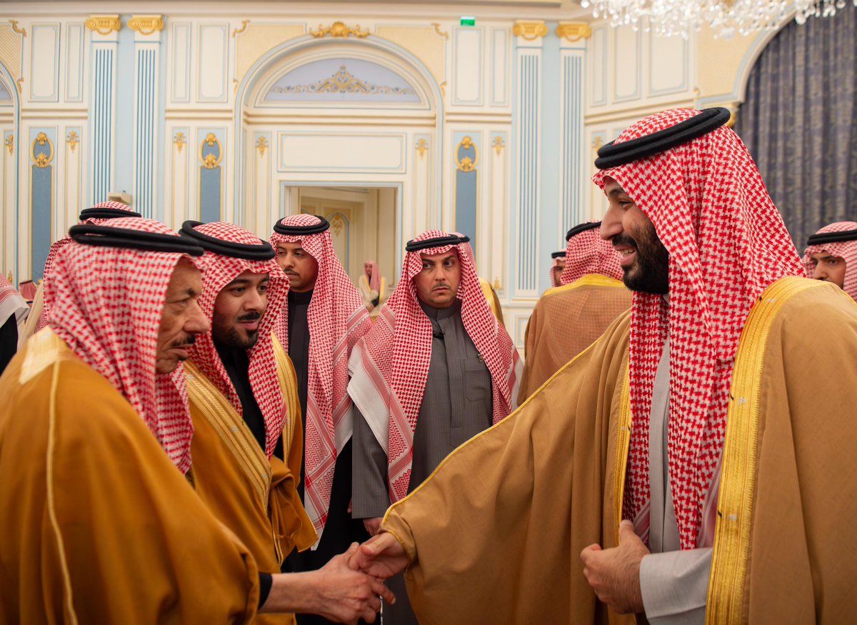 تشرف والدي #عبدالله_البليهد 
مساء الخميس 2 / 9 / 1447 في الديوان الملكي بالسلام على سمو سيدي ولي العهد الامير محمد بن سلمان وتهنئته بحلول شهر رمضان المبارك حفظ الله سموه ووفقه ورعاه وسدد خطاه #ولي_العهد