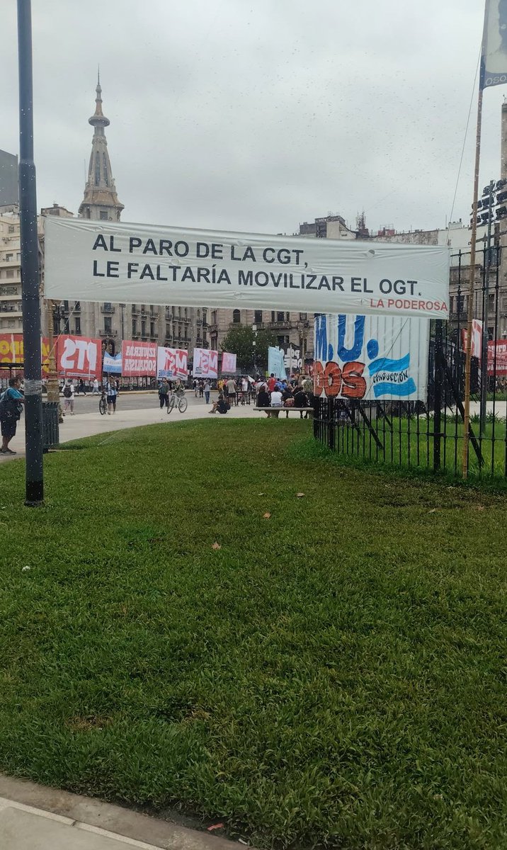 NO A LA REFORMA LABORAL!

#NoALaReformaLaboral 
#CompromisoyParticipación #SeguiremosAdelante