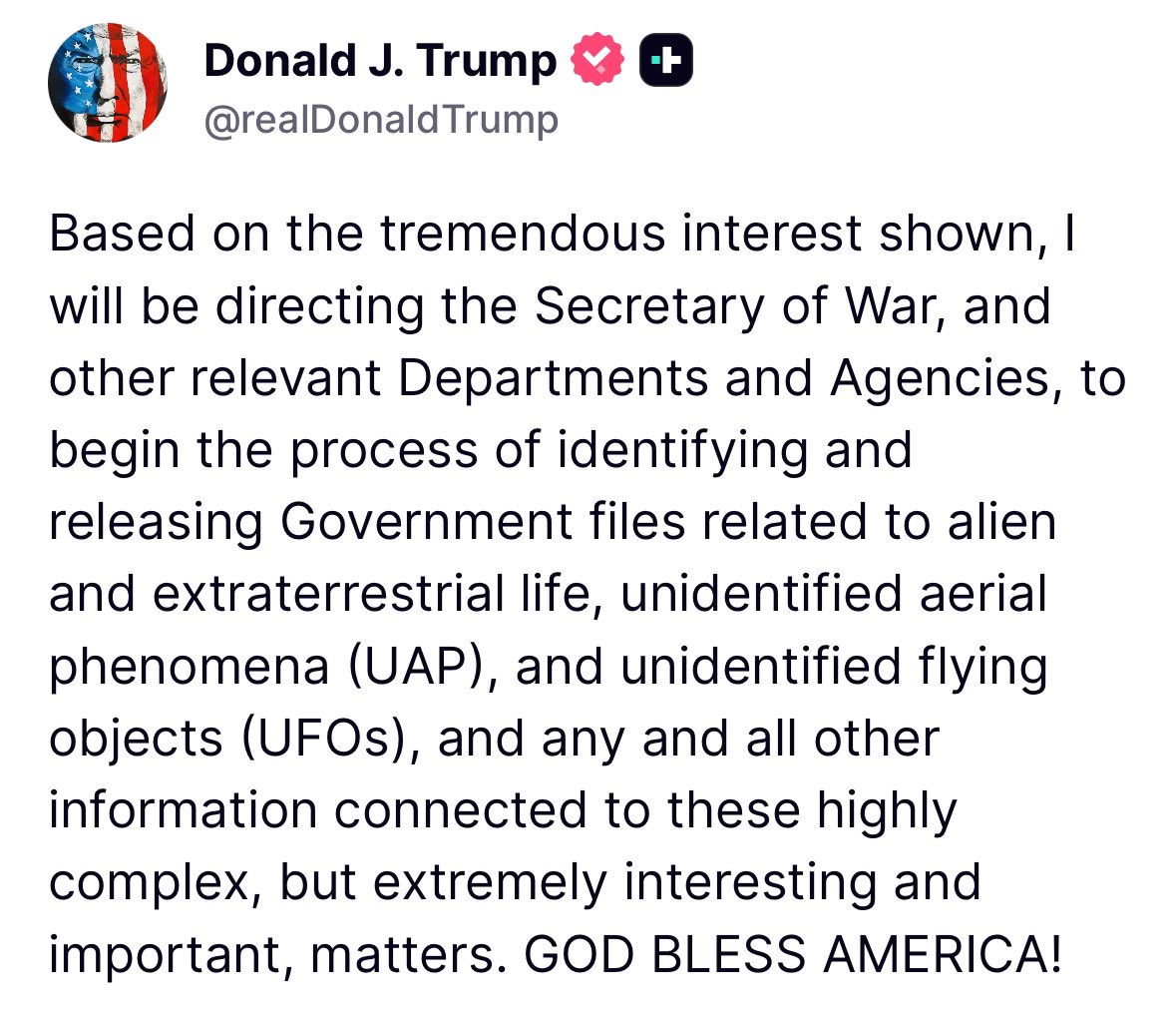 HOLY SH*T:

Donald Trump just said he has directed the Department of War to release files related to aliens and UFO's.

Trump really thinks we're going to just stop talking about the Epstein Files.

I can't anymore...

MAGA is a joke.