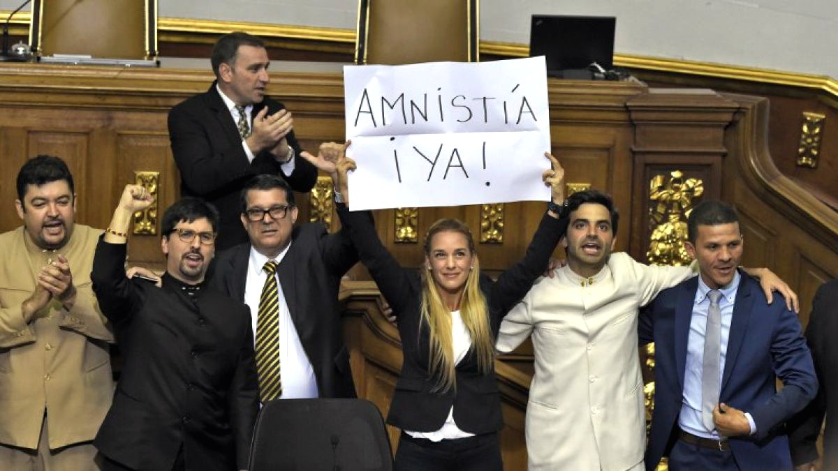 JAJAJAJAJAJA
En 2015 si en 2025 no🤡🤣🙋🏻‍♂️🇻🇪