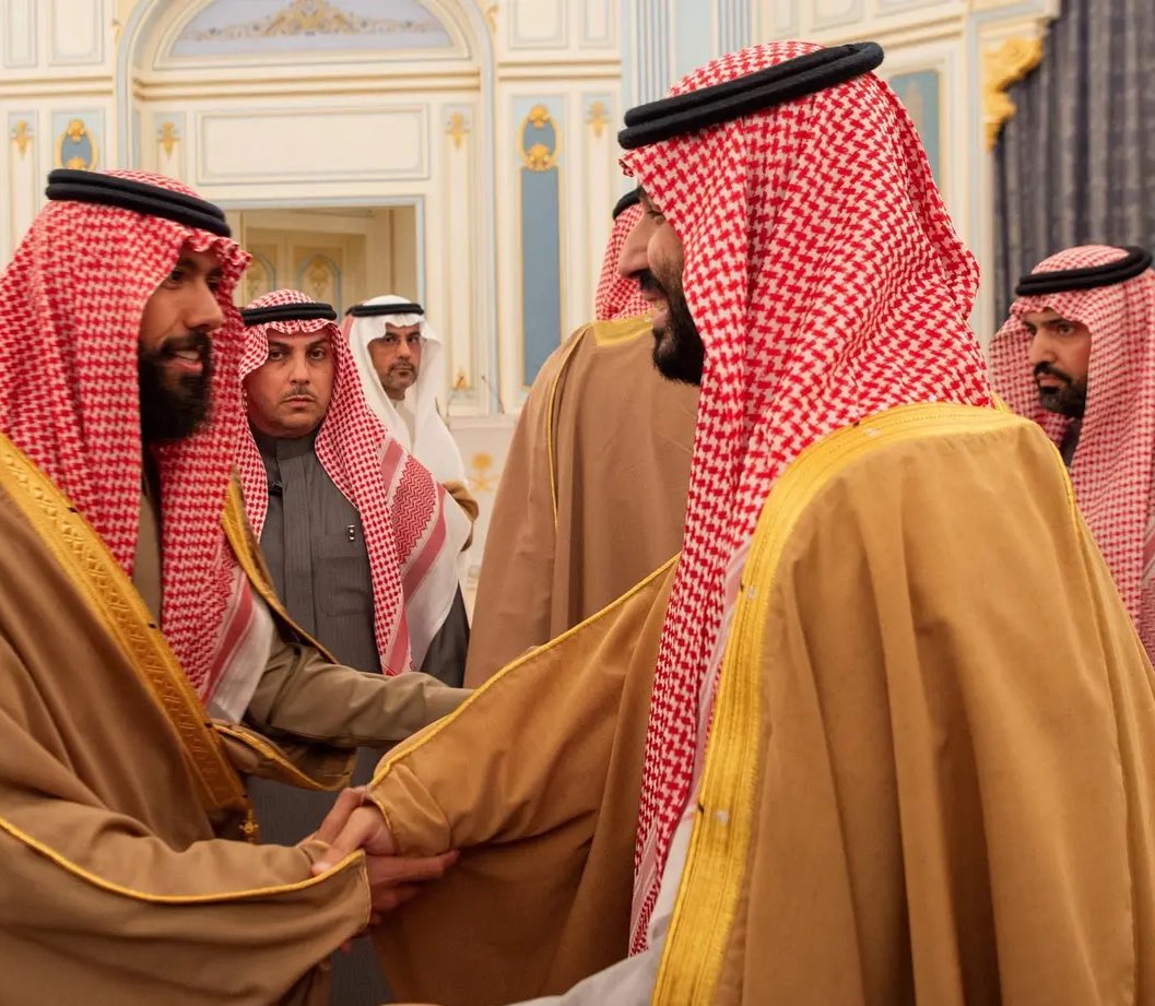 SaudiNews50's tweet image. جانب من استقبال ولي العهد المهنئين بشهر رمضان.

-