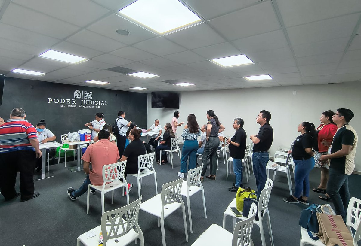 Sumamos esfuerzos por el bienestar colectivo. 🏥✅
Con éxito concluyeron las jornadas de vacunación en las sedes de Cancún y Playa del Carmen: 

📍 445 dosis aplicadas
🛡️ Protección contra Influenza, Sarampión y Tétanos.

Gracias al personal y a <a href="/SESA_QROO/">SESA Quintana Roo</a> por su compromiso.