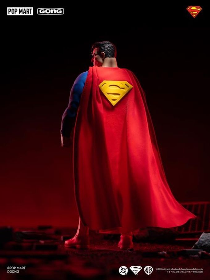 SupermanHomepge's tweet photo. #GONGStudio Unveils 1/12 Scale #Superman Figure Based on #Batman: Hush. https://t.co/buNiI3b1Z6 https://t.co/lIM7oUKr8n