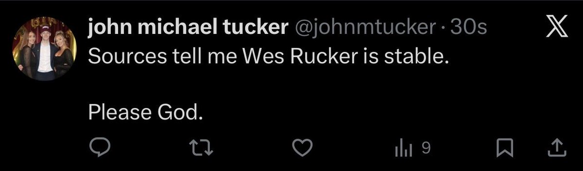 Jdub7418's tweet photo. @johnmtucker @wesruckerTBA This you? Lame ass dude. 🖕 https://t.co/BZ4kzQonPw