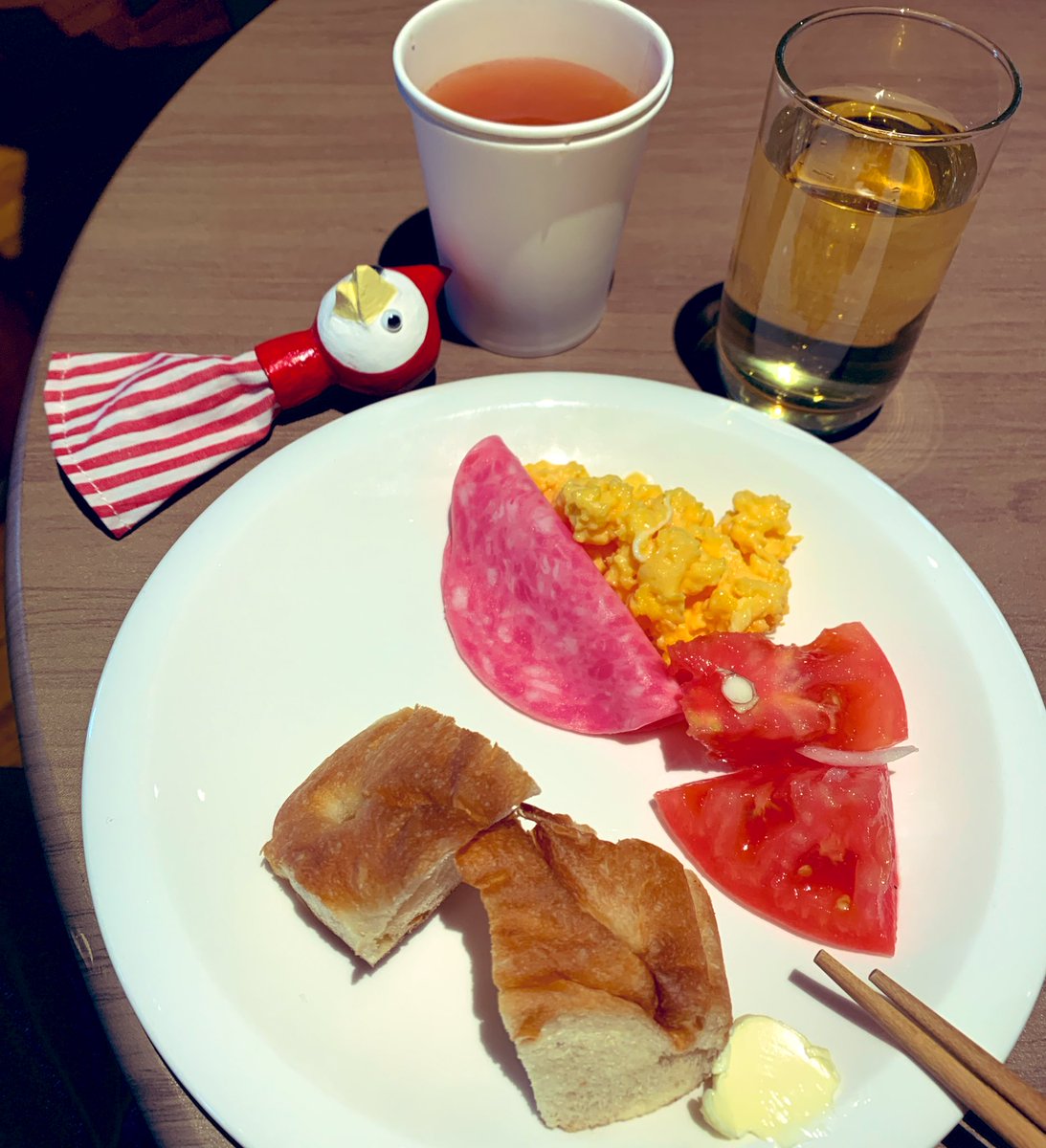 haneGAcaesar3's tweet image. 下北沢国際人形劇祭で朝ごはん。
昨晩の「KAZU」のアフタートークを聞きながら。
#SIPF