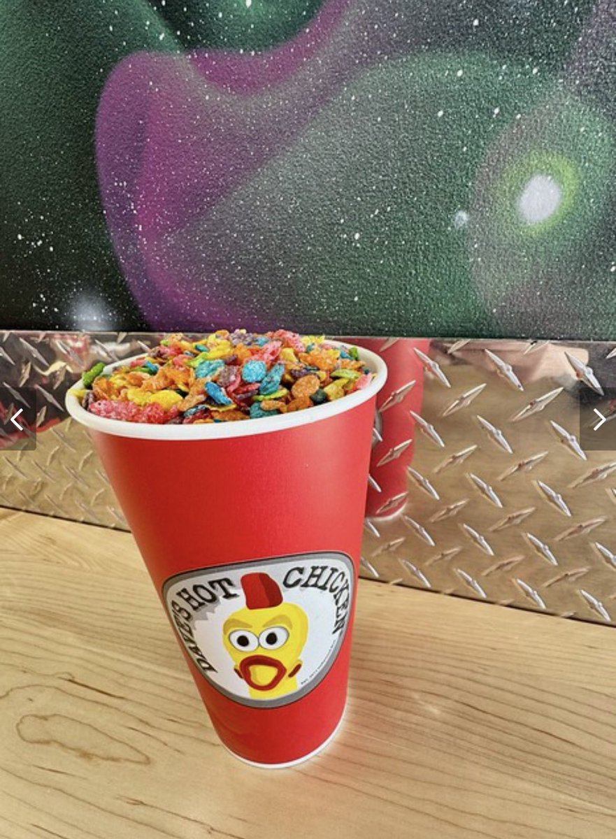 Melton_D4's tweet photo. Fam, Dave’s Hot Chicken has a Fruity Pebbles Milk Shake! 🤤 https://t.co/qBpdzUSqXz