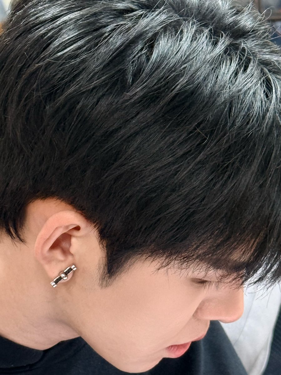 ผมแอบถ่ายไอหมอนั้นมาด้วยย 

Mr. Fanboy Q1
#รักสุดใจนายแฟนบอยเปิดกล้อง