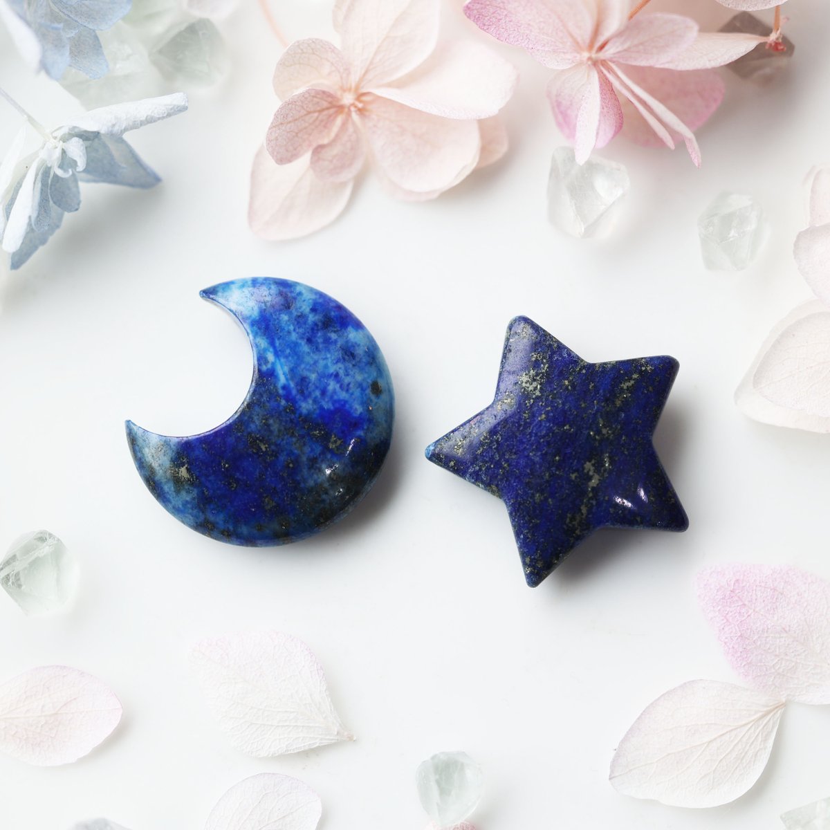 海福雑貨通販部の【鉱物・化石】に、ラピスラズリの星と三日月セットを