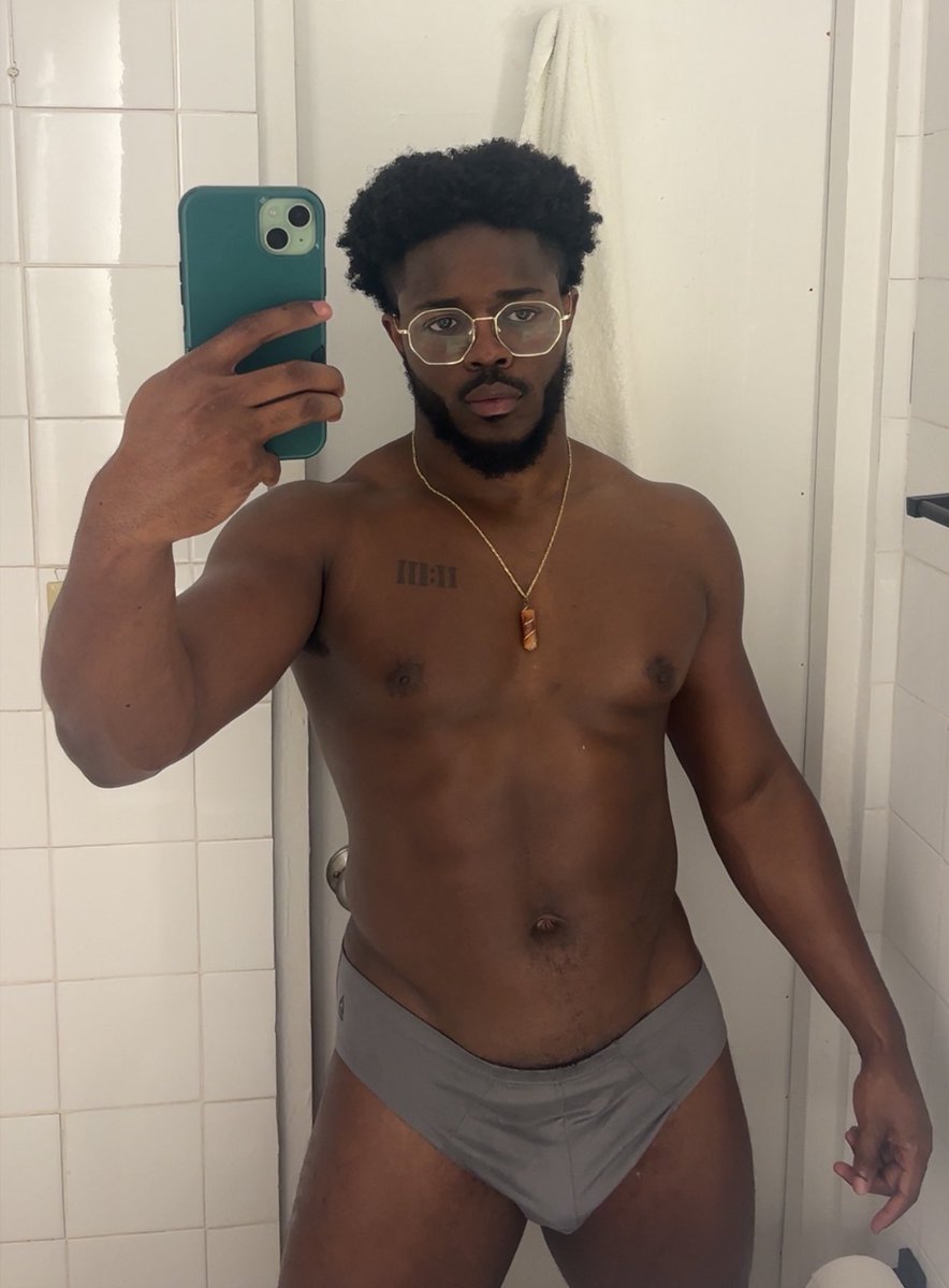 😘
