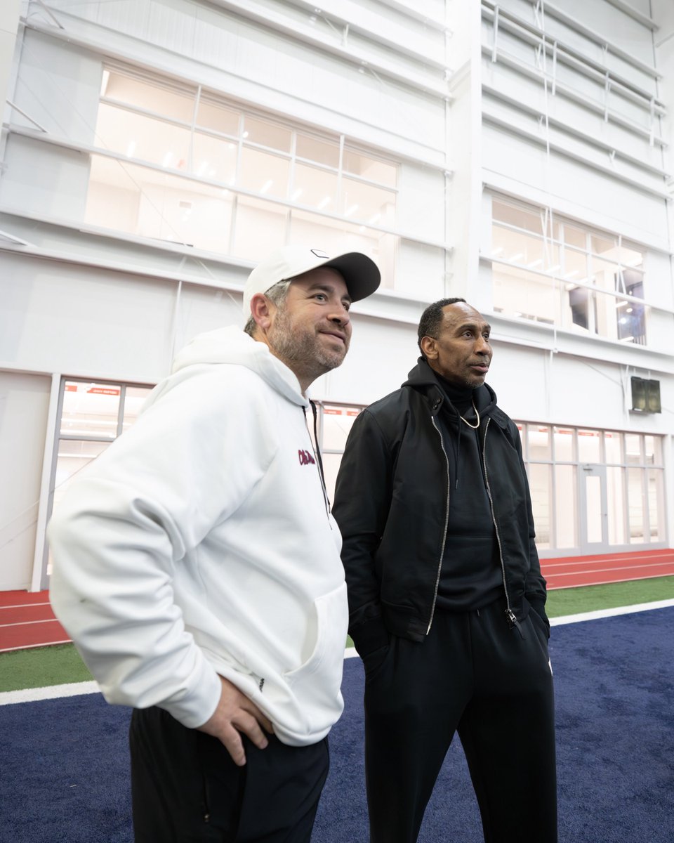 OleMissFB's tweet image. Thanks for stopping by 👋 @stephenasmith 

#HottyToddy