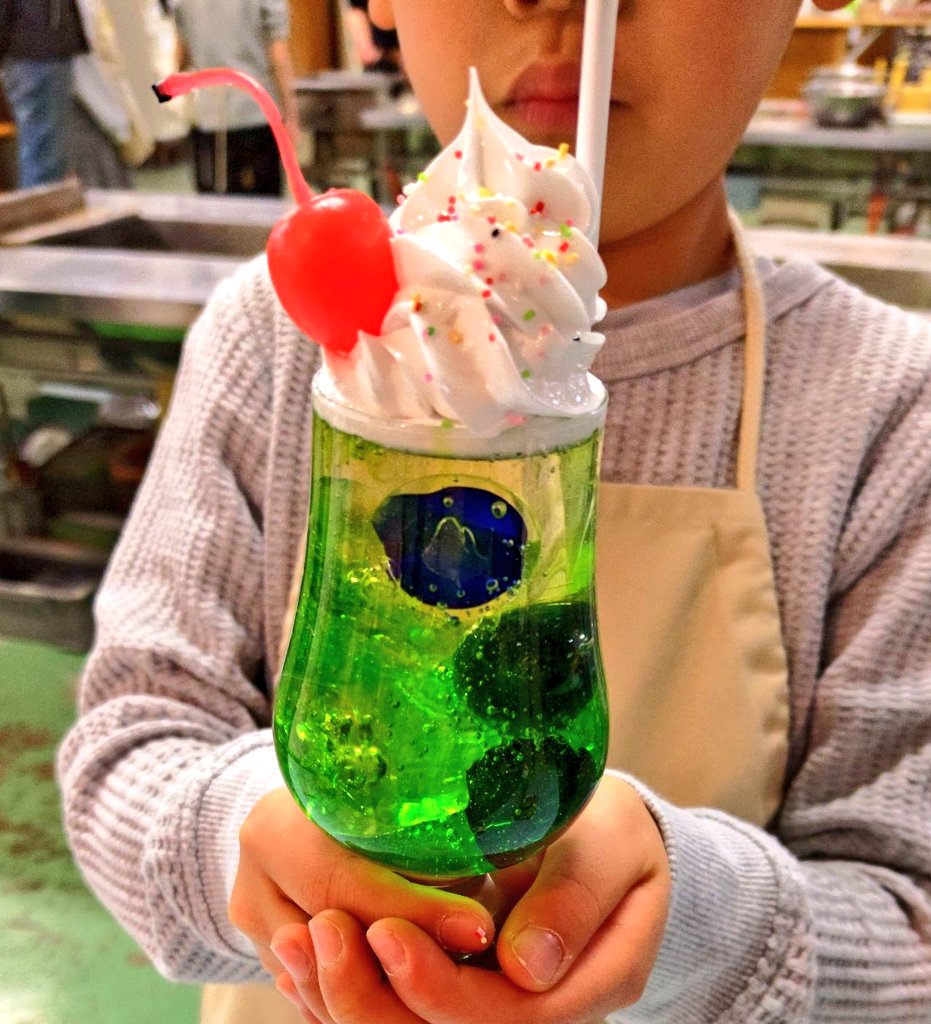 サンプルビレッジいわさき本店です🍤 雪が降っても、朝が氷点下だった