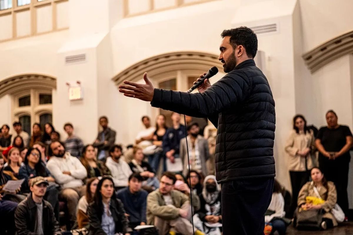 kaczmarek78's tweet image. So like, what happens to the "#Warm #embrace of #Collectivism" when you #run #out of #other #people's #money?...#confiscation???