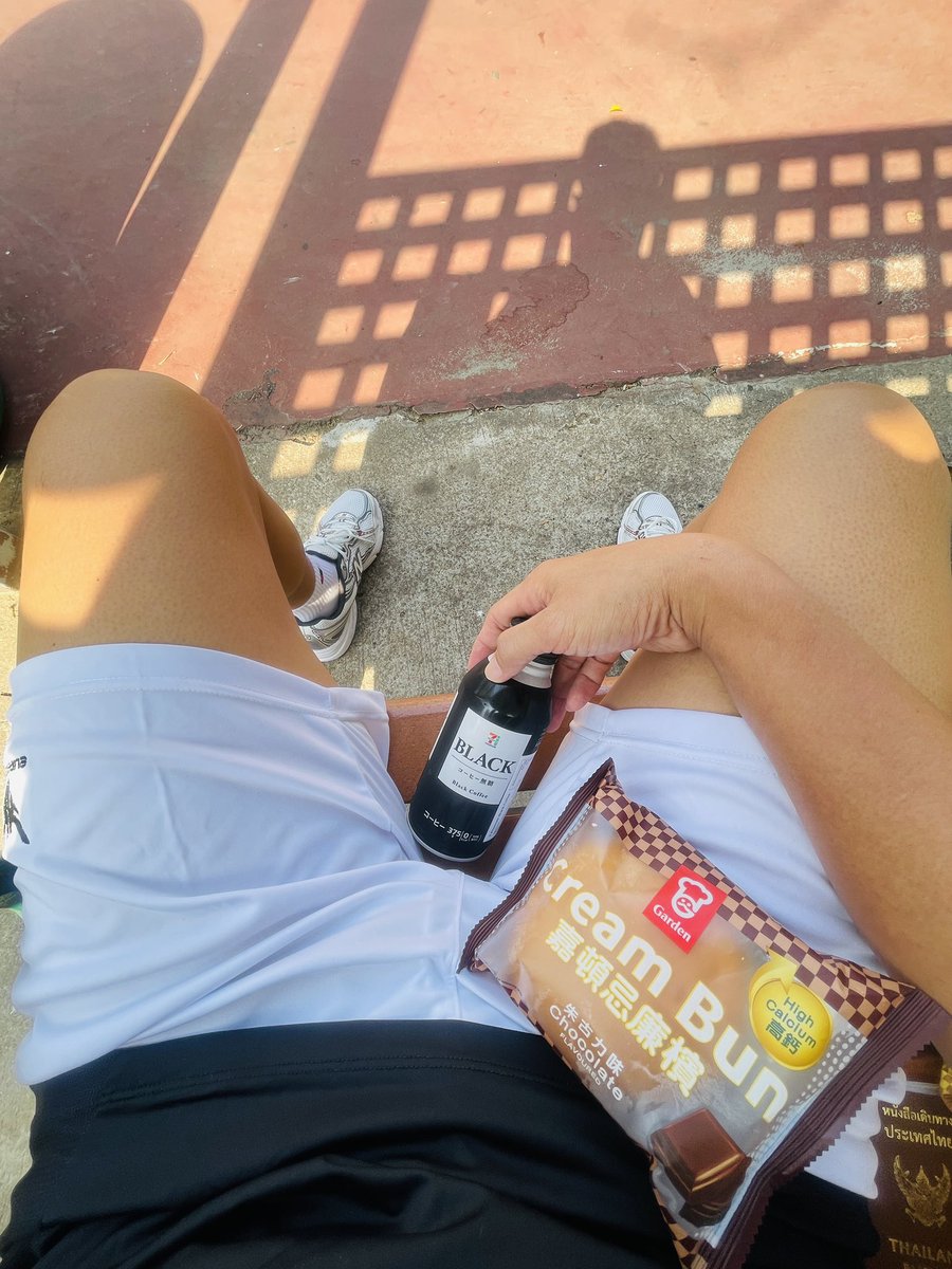 Ronnarit Non tweet media