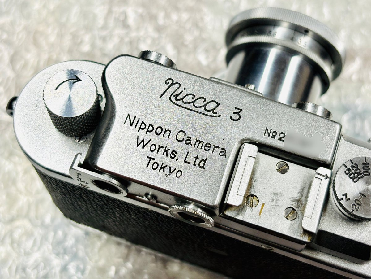 スゲーのが有ります！笑 ニッカ 3 / Nicca 3 …とトップ部に刻印された