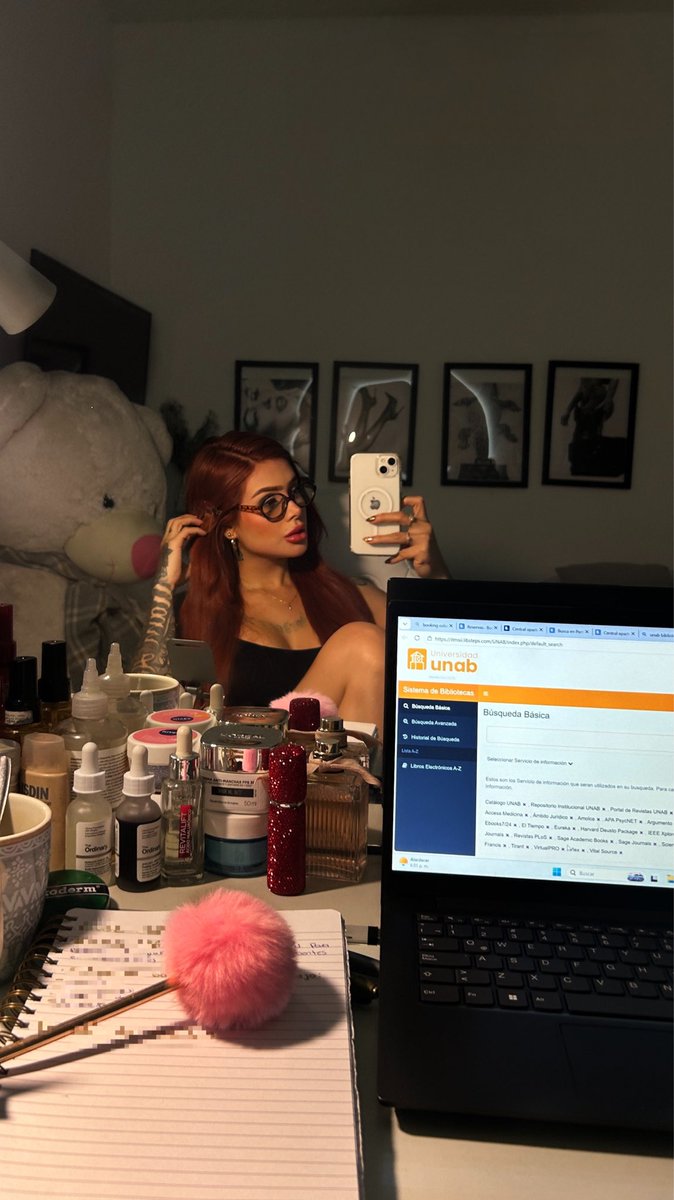 lamiraval's tweet photo. Cada Día más Feliz✨📚🤓
Feliz de lograr y pronto lanzar mis proyectos 🤍 https://t.co/bpQhCmwhrh