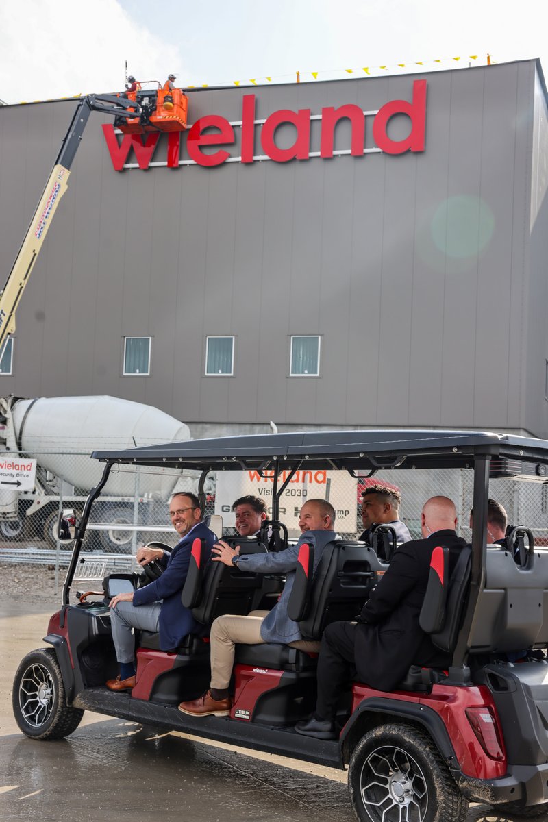 Governor JB Pritzker tweet media