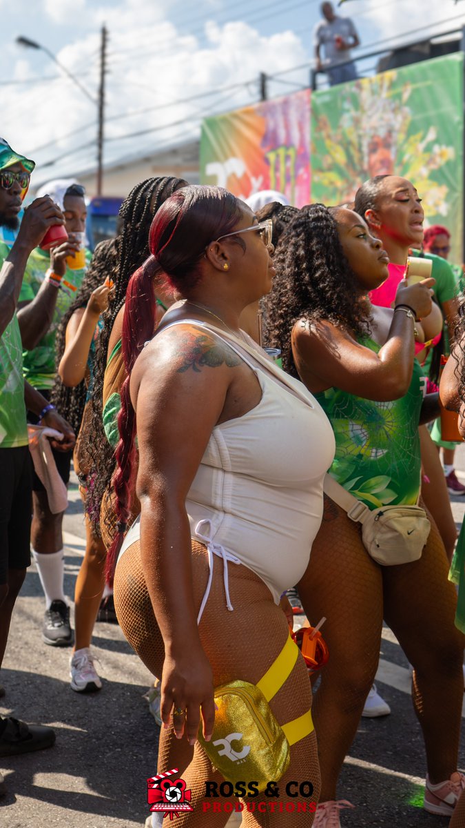 Ross & Co Productions tweet media