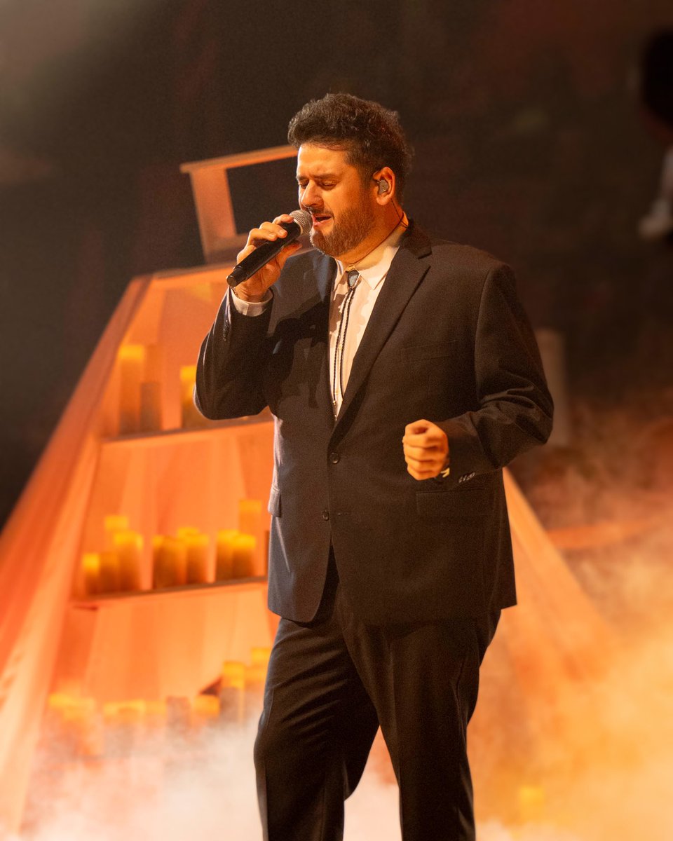 “Conmigo Sin Ti” no se canta, se grita 🔊 y mucho más en vivo ❤️‍🔥. <a href="/Matisse_Mx/">MATISSE</a> y #CristianCastro en vivo desde #PremioLoNuestro 👏🏼.