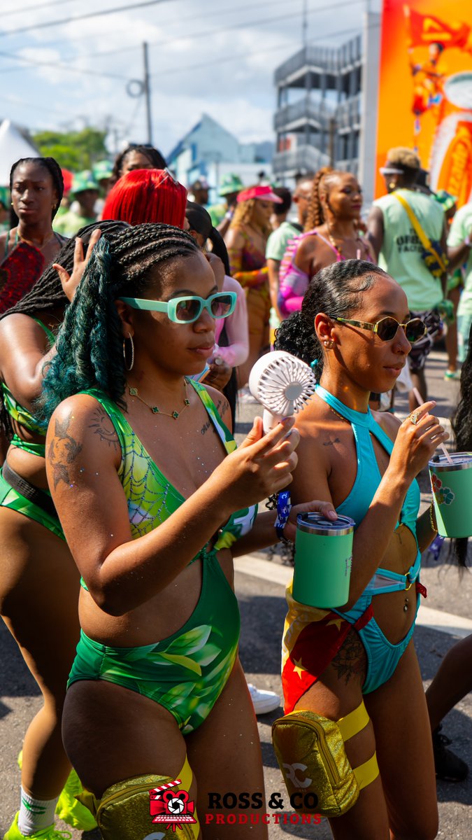 Ross & Co Productions tweet media