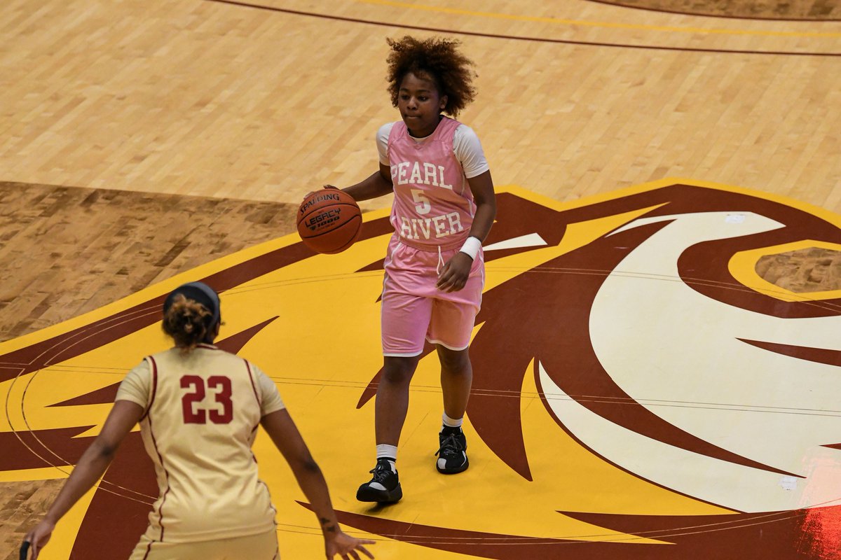 PRCCAthletics's tweet photo. Pearl River women shine against rival Jones College

📰https://t.co/Bci8ymeMLE
#RRR🐾 https://t.co/QWg9CDq5ml