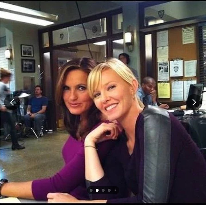 CarisiGirl80's tweet photo. #Rollivia
#Rollins #Olivia ๐โค๏ธ
Mariska Hargitay Kelli Giddish #svu https://t.co/SgEsMqvayo