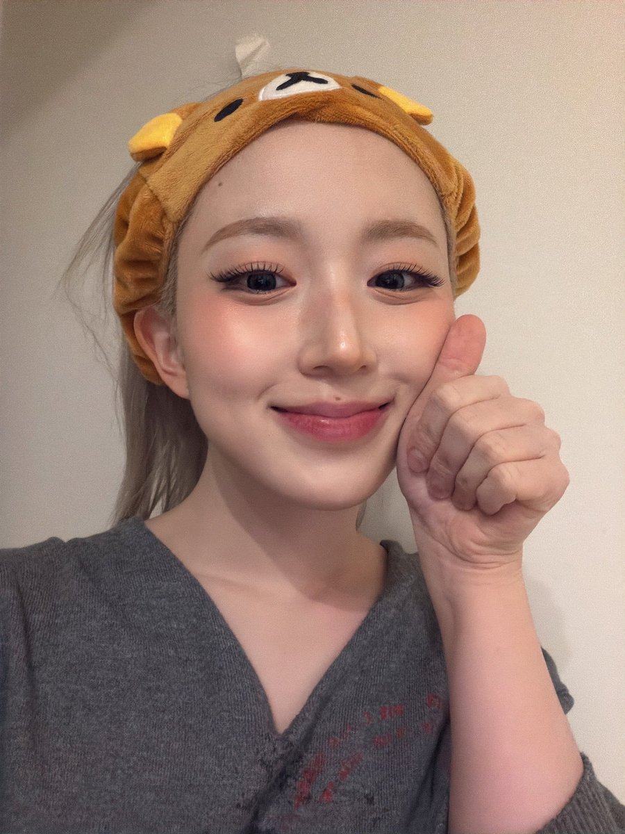 Hello, 2026! I welcome you with gratitude for what has passed and excitement for what’s ahead. This year, I’m choosing peace, progress, and moments that truly matter! ✨